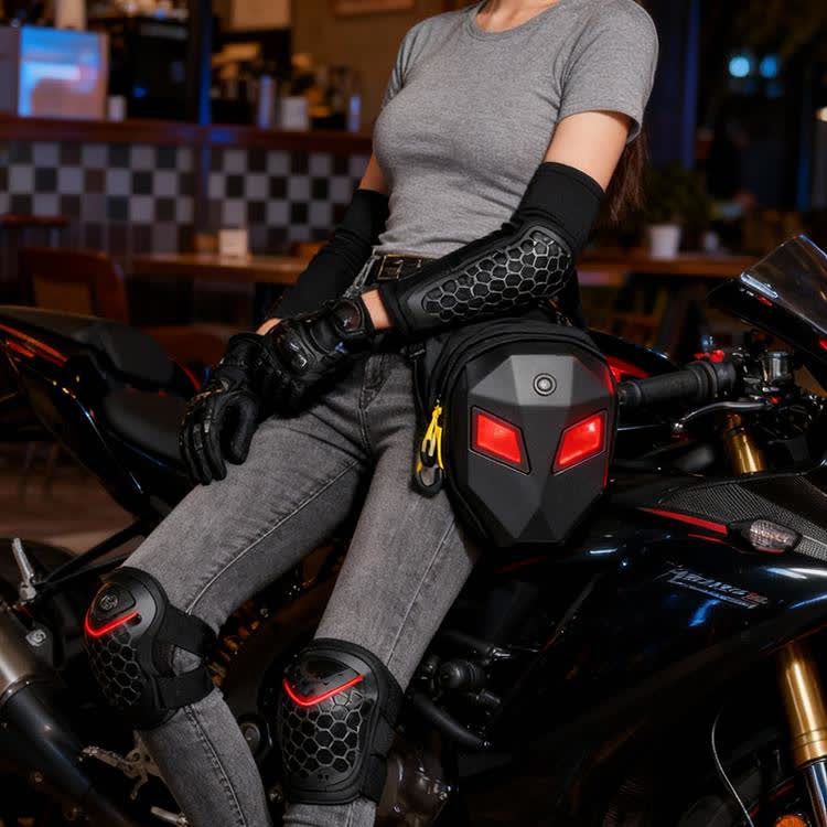 Zolture Pixel Display Crossbody Bag - image 1